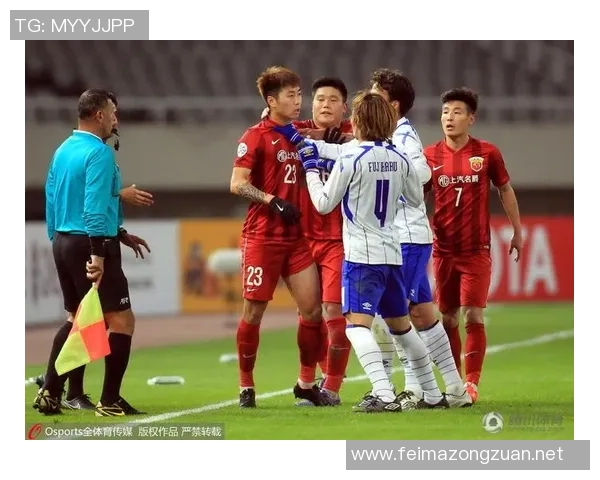 巴国际与累体育激战正酣双方争夺胜利的精彩对决分析